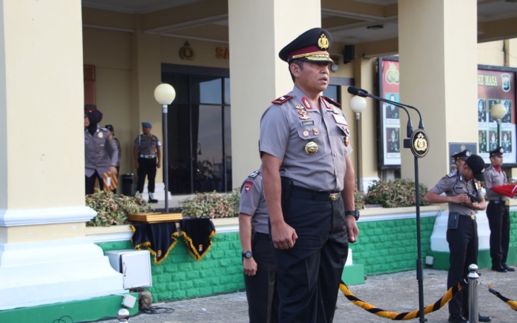 Waka Polda Lampung Bertindak Sebagai Inspektur Upacara