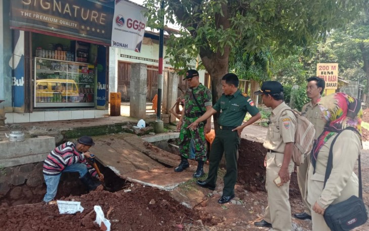 Desa Kutosari Lakukan Normalisasi Saluran Air