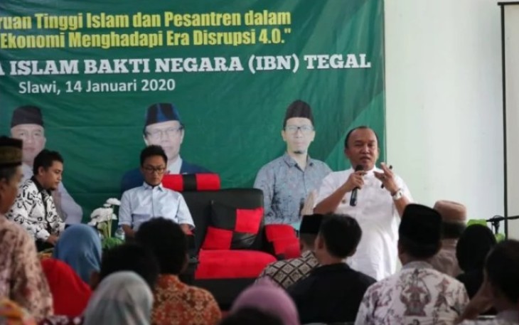 Wakil Walikota Tegal M. Jumadi saat menjadi narasumber