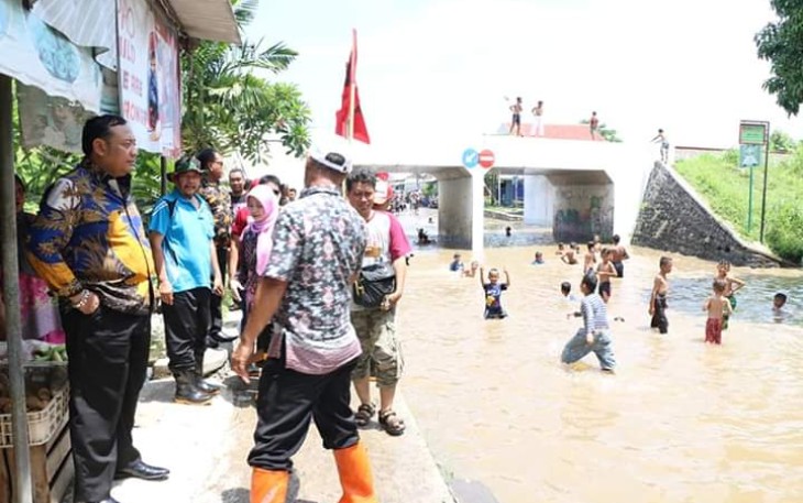 Walikota Tegal Tinjau Langsung Kondisi Wilayah Terdampak Banjir 