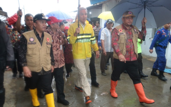 Gubernur Jateng didampingi Wakil Walikota saat Berkunjung ke Kota Tegal