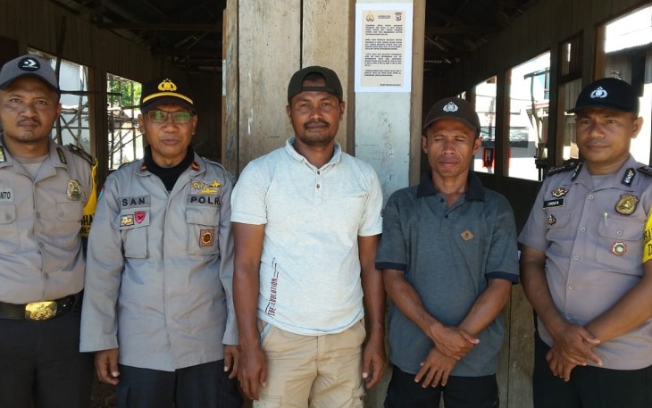 Polsek Waesala Sambangi Warga Kelang