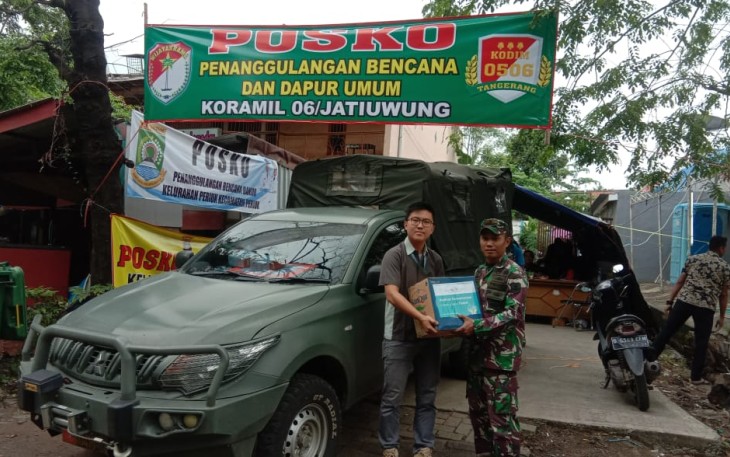 Posko Banjir Kodim Tangerang Terima Bantuan Sembako PT Alam Sutra