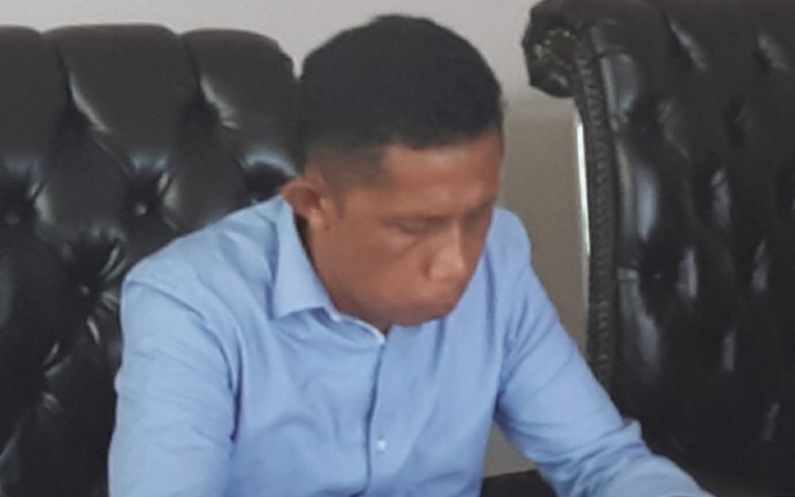 Ketua Komisi 1 DPRD SBB Jamadi Darman