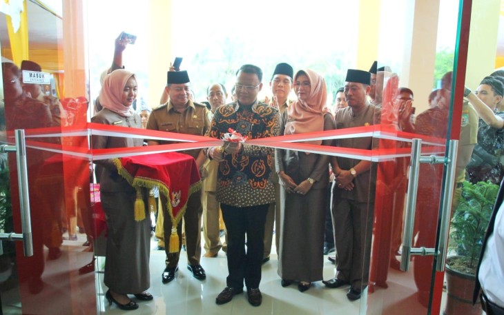 Gubernur Bengkulu Rohidin Mersyah Resmikan Hotel Pinus SMKN 7 Pariwisata