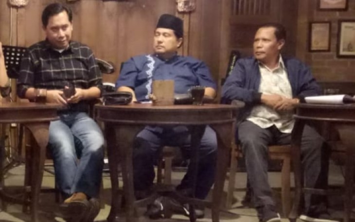 Dirut PDAM Kabupaten Malang (Samsul Hadi) kiri.