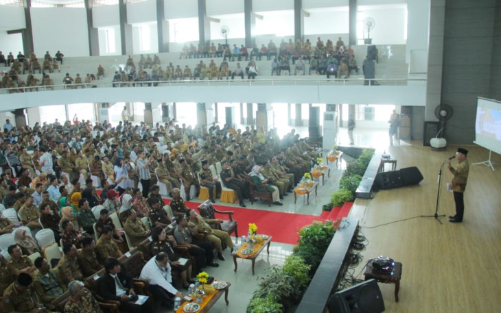 Gubernur Rohidin Inisiasi Kesetaraan Kesejahteraan Kepala Desa