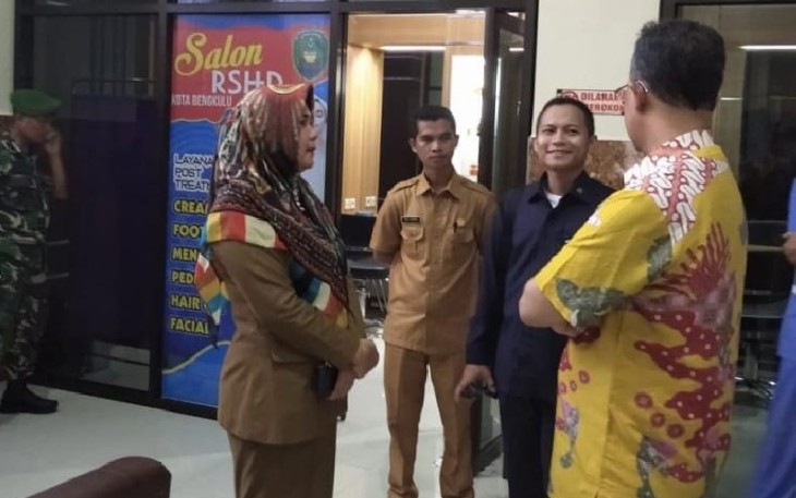 Dokter Kepresidenan RI Muhammad Yamin Saat Mengunjungi RSHD Kota Bengkulu 