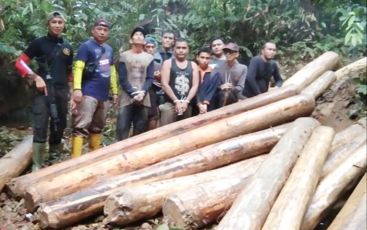 Kelima Pelaku saat ditangkap