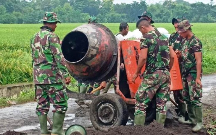 Manfaat Anggota Zipur di Lokasi TMMD Reguler Pekalongan