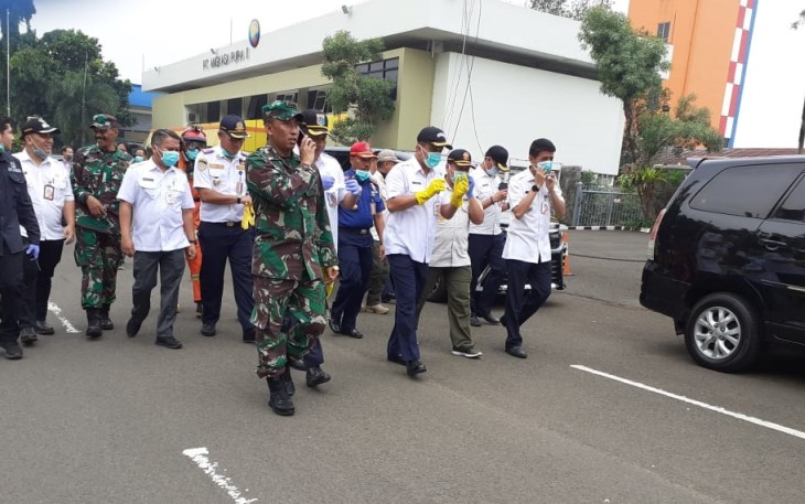 4 Pilar Jaktim Sterilisasi Penyemprotan Chemical Disinfectan di Area Bandara Halim PK