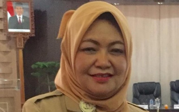 Kepala BKD Kab Tegal Retno Suprobowati