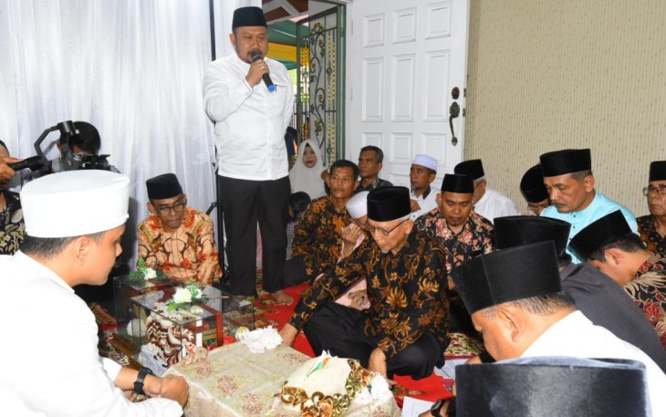 Bupati Kampar Jadi Saksi Pernikahan Putra Dari Asisten Administrasi Umum Setda Kampar