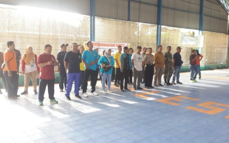 Babinsa Amankan Pertandingan Olah Raga Futsal Antar RW Sepanjang Tahun Kelurahan Kalideres