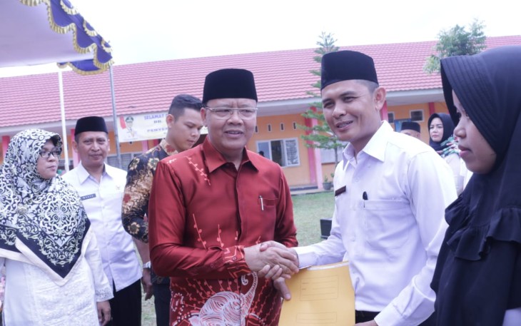 389 GTT/PTT di Rejang Lebong Terima SK