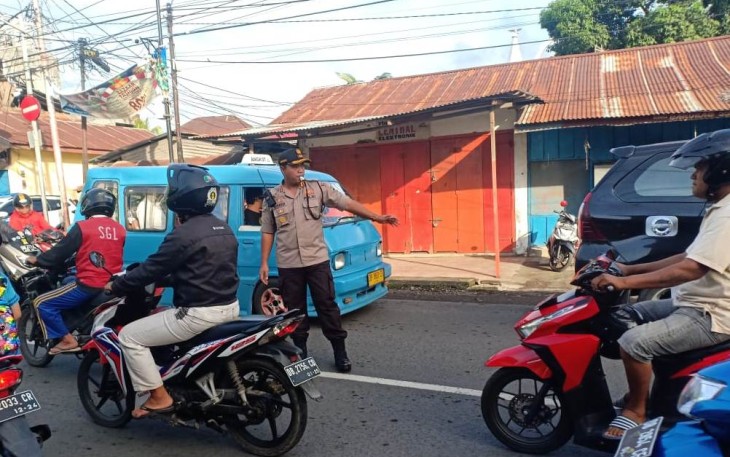 Kapolres Bitung Turun Langsung Atur Lalin