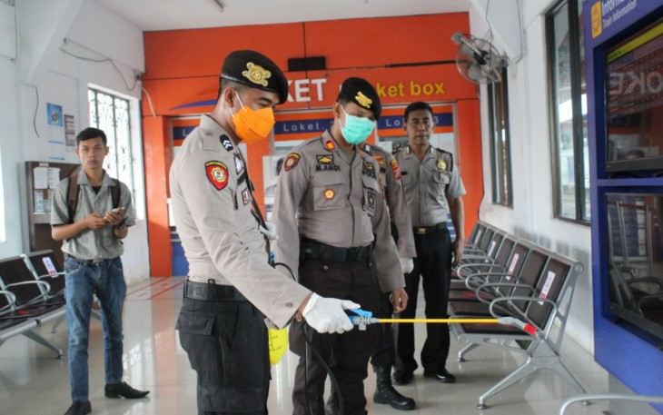 Polres Labuhanbatu Bersama TNI Terus Lakukan Langkah-Langkah Pencegahan Penyebaran Virus Corona