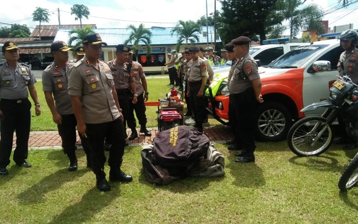 Kapolres Bitung Cek Perlengkapan dan Kesiapan Personel antisipasi bencana