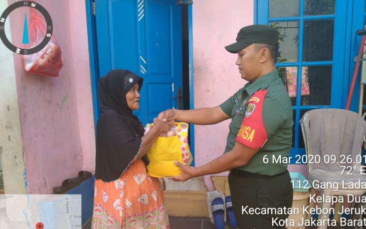 Koramil 05/KJ Kembali Gelar Jumat Barokah dan Bagi Sembako