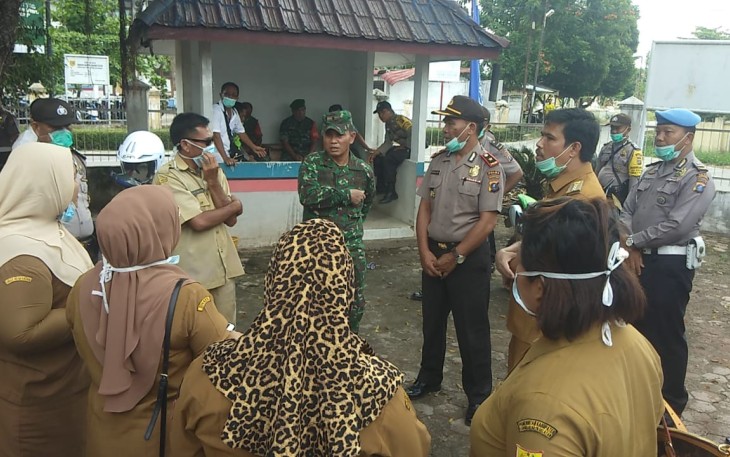 Danramil 11/KP Terus Berikan Imbauan Terkait Virus Corona Diwilayah Teritorialnya