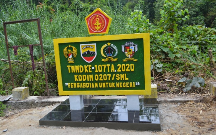 Tugu Simbol TMMD Kodim 0207/SML Selesai Dibangun