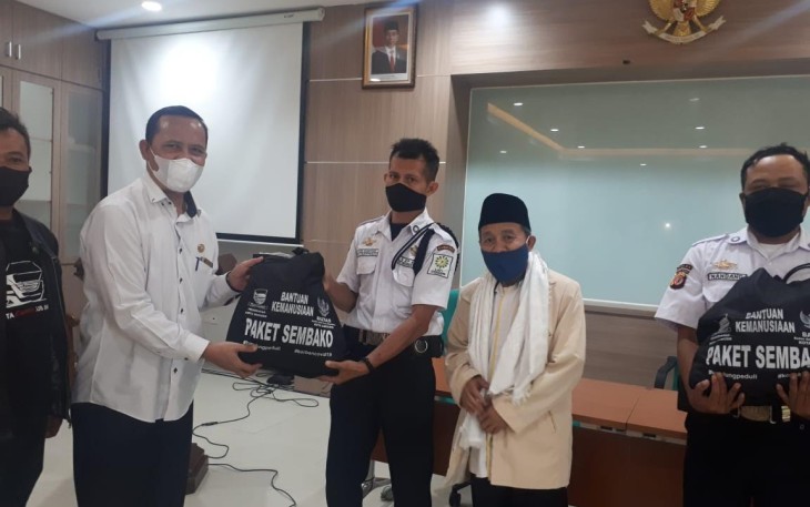 UIN SGD dan Baznas Kota Bandung Peduli Masyarakat Sekitar Terdampak Covid-19
