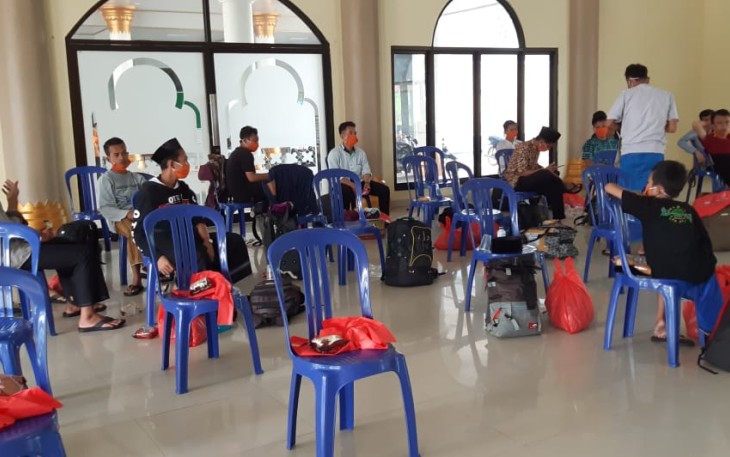 33 Santri Pesantren Lirboyo Diperiksa Kesehatannya