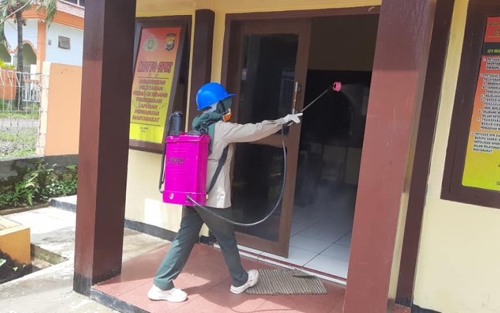 Penyemprotan Disinfektan 