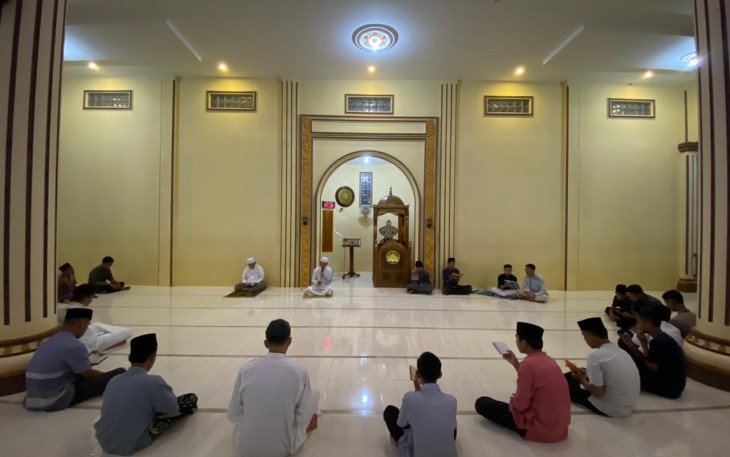 Bupati Dendi Ajak Masyarakat dan Ponpes Berdoa untuk Pesawaran Terhindar dari Covid-19
