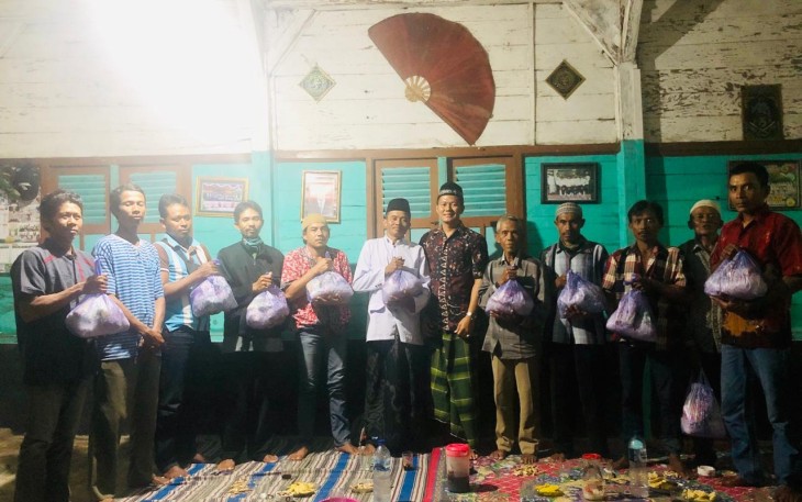 Politisi Demokrat Jatim Beri Bantuan Sembako Tiga Daerah