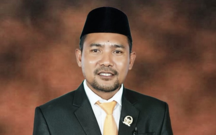 Ketua DPRD SBB Abdul Rasyid Lisaholith