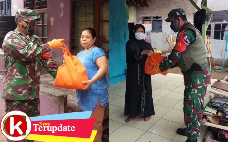 Koramil 04/Ciledug Lakukan Serter Bagikan Beras Langsung ke Rumah Warga