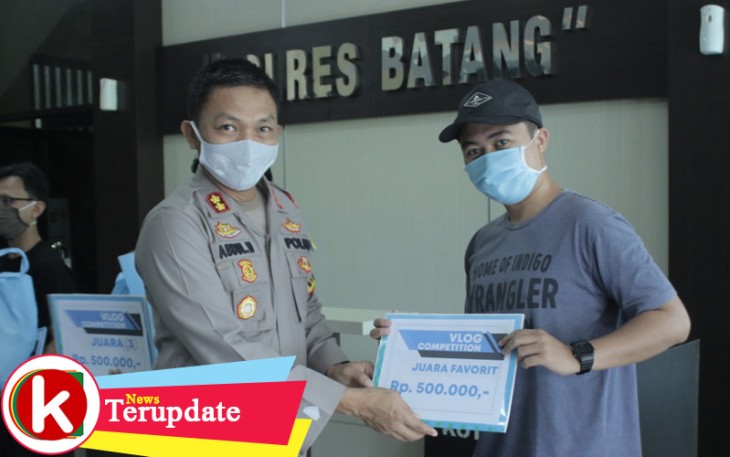 Kapolres Batang Serahkan Hadiah Lomba Vlog Cegah Covid-19