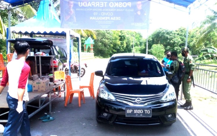 Pemerikasaan Posko Terpadu di Desa Pengujan 