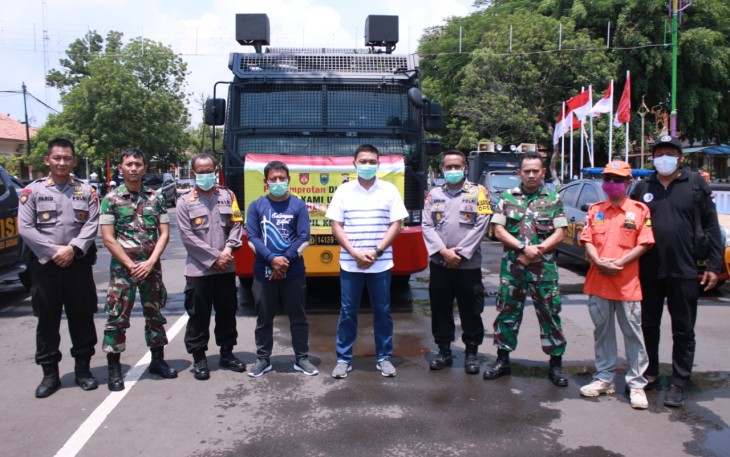 Kapolres Batang Apresiasi DPRD Lakukan Penyemprotan Disinfektan Cegah Covid-19
