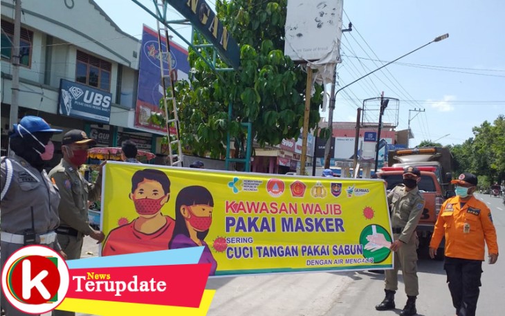 Gugus Tugas Covid-19 Kabupaten Tegal Bagikan 15.000 Masker