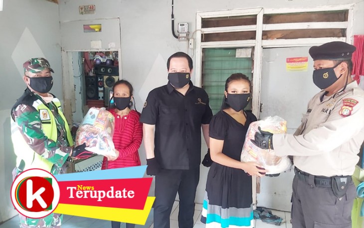 Koramil 01/Kranji Bersama 3 Pilar Kecamatan Medan Satria Bantu Distribusikan Bantuan CSR PT Gold Briliant