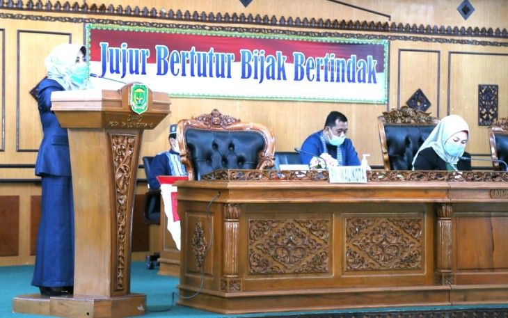 Plt Wali Kota Jawab Pandum Fraksi DPRD Kota Tanjung Pinang Tentang LKPJ 2019