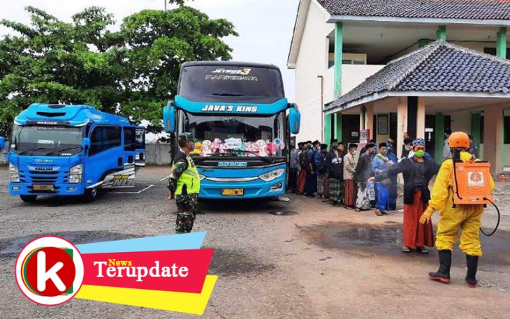 Puluhan Pelajar Ponpes Lirboyo Kediri disambut Screening Test