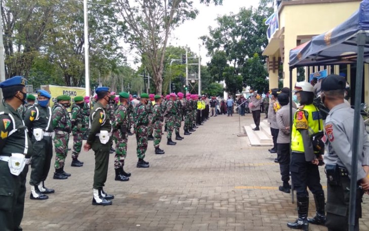 Kapolres Bitung Pimpin Apel Gelar Pasukan 