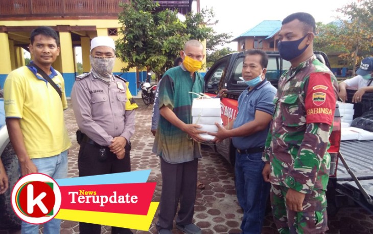 Dinsos Batu Bara Berikan Ratusan Nasi Kotak ke warga terdampak Covid-19