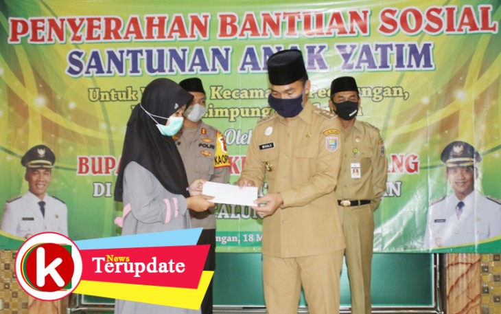 Bupati Batang saat santuni anak yatim