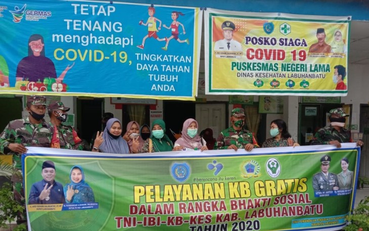 Danramil 09/NL Beserta Babinsa Dampingi Pelayanan KB di Wilayah Teritorialnya
