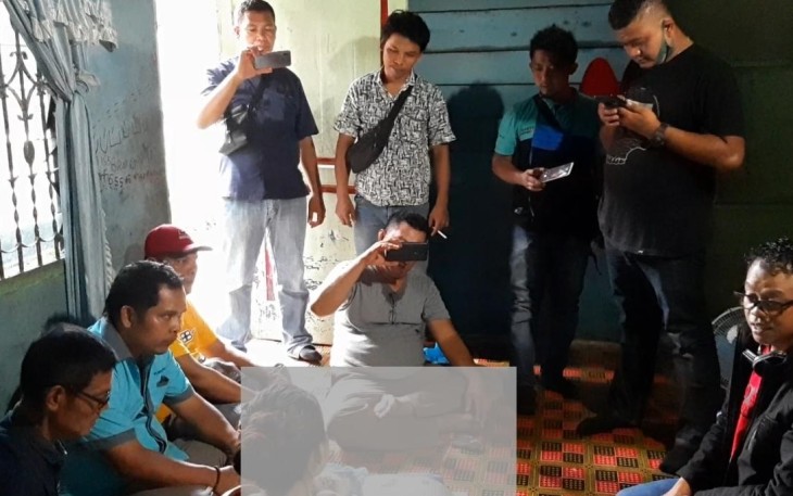 Aliansi Jurnalis Peduli Sosial Labuhanbatu Bantu Derita Mawar