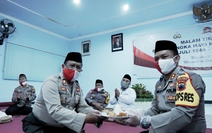 Polres Batang Gelar Malam Tirakatan