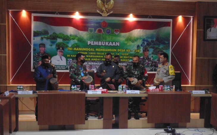 TMMD Ke-108 TA 2020 Kodim 1805/Raja Ampat Resmi Dibuka