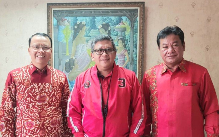 Rohidin Mersyah dan Sekjen DPP PDIP serta Rosjonsyah