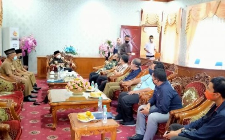 Wakil Wali Kota Bengkulu Dedy Wahyudi Menerima Kunjungan Kepala BPS Provinsi Bengkulu di Balai Kota 