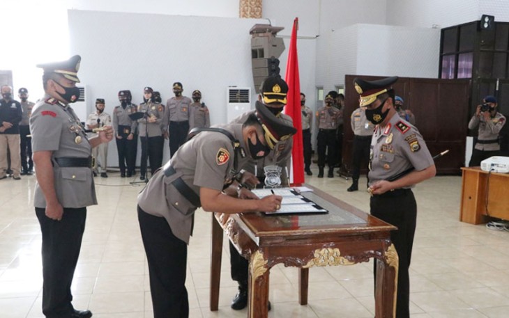 Kapolda Bengkulu Pimpin Sertijab Kapolres Rejang Lebong dan Kapolres Kaur