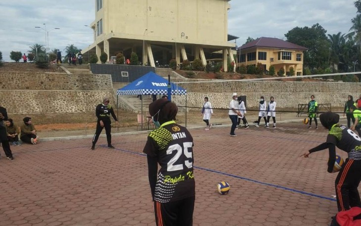 Polda Bengkulu Gelar Turnamen Voly Polwan dan ASN Polri